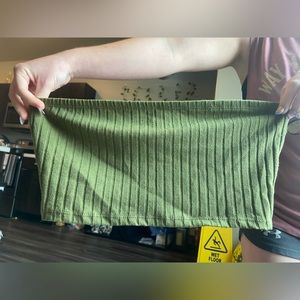 NWOT Dry goods green tube top